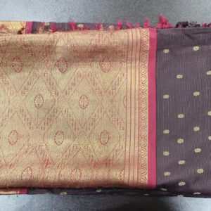 Old Pattu Saree Buyers in Bapujinagar